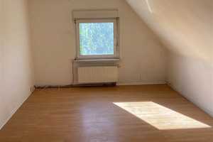 Arzberg * ruhig gelegenes EFH mit großem Grundstück* offene Küche* 4 Zimmer* Kaminanschluß vorhanden – Nordsachsen (Kreis) – Vorschaubild 23