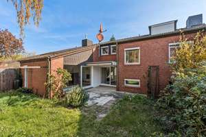 LENAU - Wohnen mit Raumgefühl: Großzügiges Split-Level-Haus mit Galerie & Kamin – Die vollständige Adresse der Immobilie erhältst du vom Anbieter., 30627 Groß-Buchholz, Hannover – Vorschaubild 6