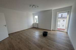 Frisch renoviertes  1 ZKB mit TG Stellplatz Marburg-Zentrum – Gisselbergerstraße 5, 35037 Marburg, Marburg – Vorschaubild 2