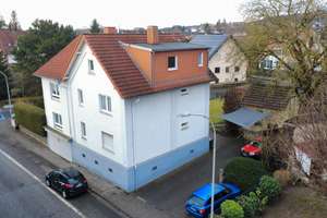 Attraktive Kapitalanlage mit Potenzial – Mehrfamilienhaus in zentraler Lage von Lich – Die vollständige Adresse der Immobilie erhältst du vom Anbieter., 35423 Lich – Vorschaubild 2
