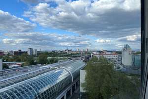Zentral in LU! Vermietete 2-Zi-Wohnung im 10. OG - 7,2 % Rendite! – 67061 Süd, Ludwigshafen am Rhein – Vorschaubild 2