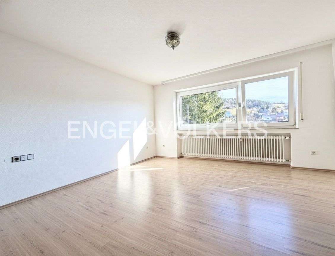 Immobilie in Balingen - Zuhause ankommen: Großzügiges Einfamilienhaus mit Südterrasse und Wohlfühlcharakter - Bild 4