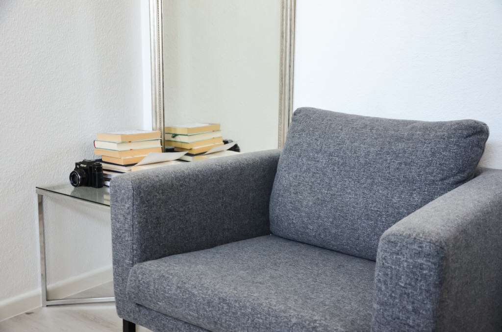 Immobilie in Riesa - Bezugsfreie, stilvoll sanierte 2-Raum-Eigentumswohnung mit traumhaftem Elbblick - im Herzen vo - Bild 2