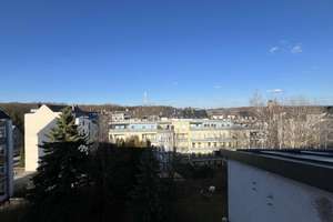 Helle Dachgeschosswohnung mit Einbauküche - 2 Monate Kaltmietfrei – Dorotheenstraße 22, 9113 Schloßchemnitz, Chemnitz – Vorschaubild 13