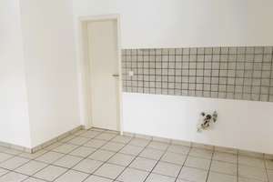 Schnuckeliges, kleines EFH mit Garten und Carport in Stadtrandlage – Fichtenstraße 11A, 94315 Eglsee, Straubing – Vorschaubild 9