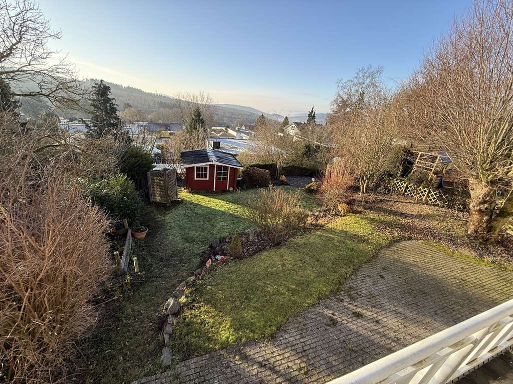 Immobilie in Glashütten - Bungalow mit spektakulärer Aussicht - bereits entkernt und bereit für Ihre Vision - Bild 3