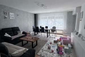 Helle, gepflegte 3-Zimmer-Wohnung in ruhiger Lage im ENERGETISCH SANIERTEN Mehrfamilienhaus – Die vollständige Adresse der Immobilie erhältst du vom Anbieter., 63110 Rodgau – Vorschaubild 2