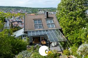 Freistehendes Einfamilienhaus in begehrter Hanglage am Killesberg