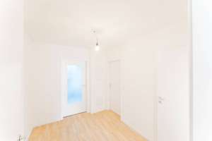 Charmante, helle 3-Zimmer-Wohnung mit sonnigem Westbalkon und hervorragender Anbindung – Die vollständige Adresse der Immobilie erhältst du vom Anbieter., 80937 Am Hart, München – Vorschaubild 3