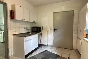 Junges Einfamilienhaus in zentraler Lage von Varel – Die vollständige Adresse der Immobilie erhältst du vom Anbieter., 26316 Varel – Vorschaubild 8