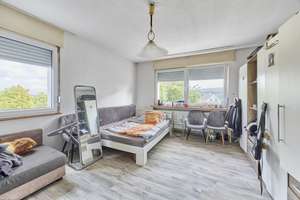 Solide Kapitalanlage mit Charme – modernisiertes Mehrfamilienhaus in ruhiger Lage von Schömberg – Die vollständige Adresse der Immobilie erhältst du vom Anbieter., 75328 Schömberg – Vorschaubild 9