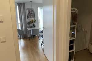 Moderne 1-Zimmer-Wohnung im 3. OG mit Südbalkon in Sendling – München – Vorschaubild 2