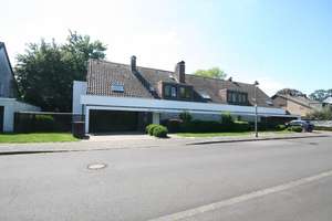 Freiwerdende Eigentümer Garten- Maisonettewohnung im Mehrfamilienhaus