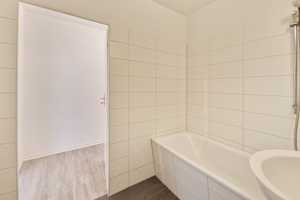 Property thumbnail 7