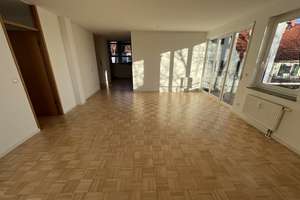 Schöne 3-Zimmer-Wohnung mit Balkon – Die vollständige Adresse der Immobilie erhältst du vom Anbieter., 72768 Degerschlacht, Reutlingen – Vorschaubild 2