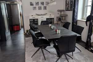 Lichtdurchflutetes Wohnen in Bestlage von Lechhausen – 103 m² mit Balkon und Tiefgarage von privat  – Friesenstraße 24a, 86165 Lechhausen-Ost, Augsburg – Vorschaubild 1