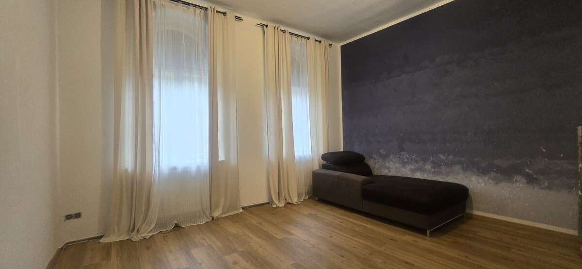 Immobilie in Radevormwald - Liebhaberstück für alle, die außergewöhnliches Wohnen mit Geschichte und Charme schätzen. - Bild 4