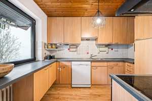 Familienfreundliches Einfamilienhaus in idyllischer Wohngegend! – Bernbach 7, 71543 Heilbronn (Kreis) – Vorschaubild 3