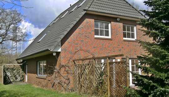 Bild von "EINFACH RIESIG!!"Top-EFH mit 1000m² Grundstück, 5 gr. Zimmer u. Doppelgarage in OL-Eversten!!!!
