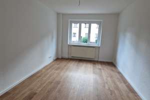 Top Wohnung mit Balkon und Einbauküche - Sommer Deal - jetzt zwei Kaltmieten frei* – Luxemburgstraße 15, 39114 Cracau, Magdeburg – Vorschaubild 4