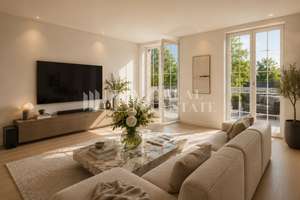 Tradition trifft Moderne: 5,5 Zimmer mit großzügiger Dachterrasse – Die vollständige Adresse der Immobilie erhältst du vom Anbieter., 22587 Nienstedten, Hamburg – Vorschaubild 12