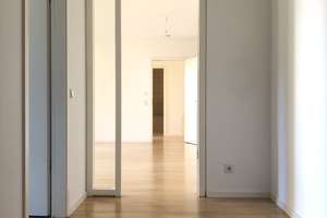 Schöne 3 Zi.-Wohnung mit 2 Balkonen & Blick in den begrünten Innenhof! Direkt am Potsdamer Platz! – Rudolf-von-Gneist-Gasse 4, 10785 Tiergarten, Berlin – Vorschaubild 6