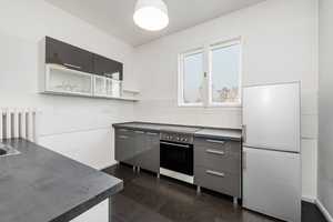 MITTEN IN DER CITY-WEST - HELLE WOHNUNG MIT BALKON – Zillestr. 26, 10585 Berlin – Vorschaubild 4