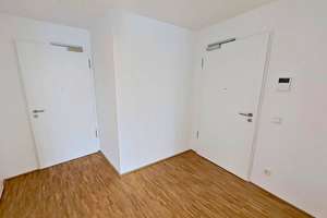 Große 2-Zimmer-Neubauwohnung mit EBK, Walk-In Dusche und Top-Anbindung – Großherzog-Friedrich-Straße 49 H, 66111 St. Johann, Saarbrücken – Vorschaubild 9