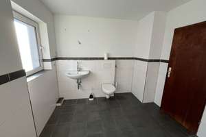Saniertes Dreifamilienhaus mit Garten und Garage in Gummersbach-Berghausen – Die vollständige Adresse der Immobilie erhältst du vom Anbieter., 51647 Gummersbach – Vorschaubild 15