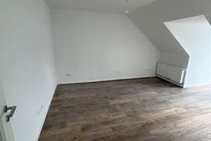 Charmante moderne 2-Raum-Dachgeschosswohnung mit Balkon in Bergerhausen sucht neuen Mieter*in – Muldeweg 51, 45136 Bergerhausen, Essen – Vorschaubild 7