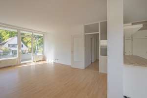 Vielseitiges Nutzungspotential (Mehrfamilien- und Einfamilienhaus) in gefragter Lage – Die vollständige Adresse der Immobilie erhältst du vom Anbieter., 22609 Osdorf, Hamburg – Vorschaubild 8