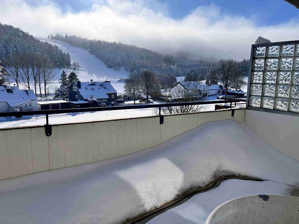 Immobilie in Willingen (Upland) - Gemütliche 2-Zimmer-Wohnung mit Balkon in perfekter Lage - Bild 0