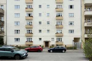 Charmantes Cityapartment mit Ostbalkon im begehrten Bayerischen Viertel – Die vollständige Adresse der Immobilie erhältst du vom Anbieter., 10779 Schöneberg, Berlin – Vorschaubild 8