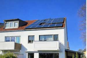 Stilvolles Reiheneckhaus in ruhiger Bestlage von Erding - 5 Zimmer, Garten, Dachstudio & Solar – Die vollständige Adresse der Immobilie erhältst du vom Anbieter., 85435 Erding – Vorschaubild 1