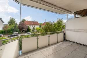 Charmante 1-Zimmer-Wohnung mit großem Sonnenbalkon in schöner Lage von Fürth-Burgfarrnbach – Würzburgerstraße 574b, 90768 Atzenhof, Burgfarrnbach, Fürth – Vorschaubild 4