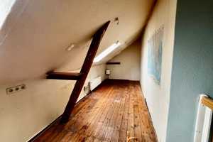 Schmuckstück im Dornröschenschlaf – sanierungsbedürftiges Reihenendhaus mit viel Charme – Herzogtum Lauenburg (Kreis) – Vorschaubild 13
