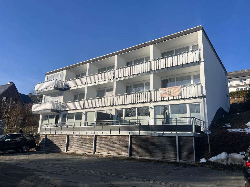 Immobilie in Winterberg - / Gehobener Komfort für Ihren Urlaub! - Bild 1