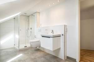 Wohnen mit Charakter: Großzügiges Einfamilienhaus in Wiesbaden-Biebrich – Die vollständige Adresse der Immobilie erhältst du vom Anbieter., 65187 Biebrich, Wiesbaden – Vorschaubild 17