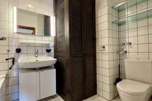 Großzügige 2-Zimmer Dachgeschoss-Terrassenwohnung in Nürnberg-Großreuth h.d. Veste – Kleinreuther Weg 40, 90408 Uhlandstraße, Nürnberg – Vorschaubild 4