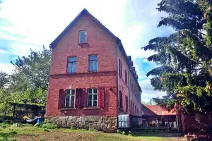 Bei Teuchern -  (T)RAUM ZUR ENTFALTUNG ! Imposantes, solides Klinker-MFH / EFH, WFl. ca. 390 m² – Burgenlandkreis – Vorschaubild 8