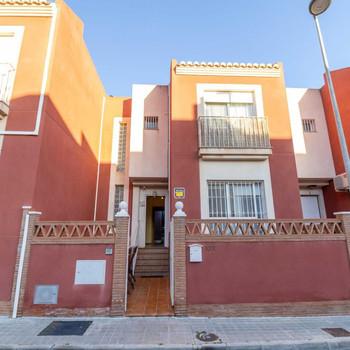 TRIPLEX IN BENAHADUX