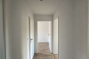 Sanierte 3 - Zimmer -Wohnung mit modernem Bad und EBK – Sudetenweg 27, 38448 Vorsfelde, Wolfsburg – Vorschaubild 4