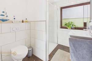 Bremen-Kirchhuchting • Top saniertes Reihenbungalow mit Garage – Die vollständige Adresse der Immobilie erhältst du vom Anbieter., 28259 Kirchhuchting, Bremen – Vorschaubild 6