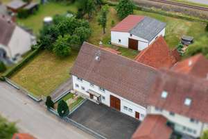 Ehemaliges Bauernhaus mit großem Garten – Die vollständige Adresse der Immobilie erhältst du vom Anbieter., 72479 Straßberg – Vorschaubild 3