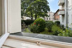 Top-Lage Schloßstraße | Ruhiges Gartenhaus | Möblierte 2 Zimmer | Dielen | EBK | Tageslichtbad – Die vollständige Adresse der Immobilie erhältst du vom Anbieter., 12163 Steglitz, Berlin – Vorschaubild 3