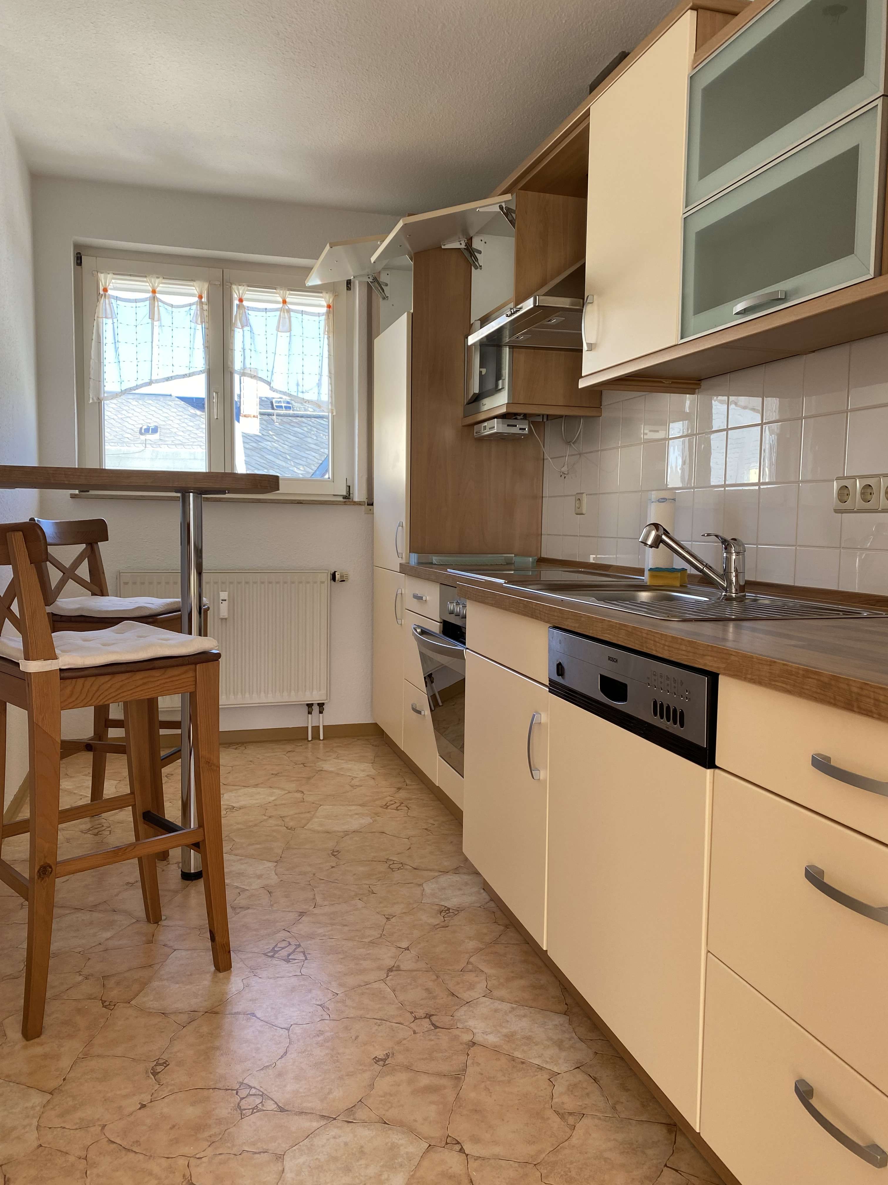 Sonnige 3-Raum-Wohnung mit 2 schönen Balkonen, Vogtlandkreis – Bild 2