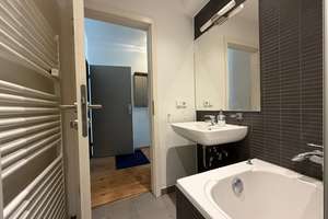 Geräumiges 1-Zimmer Apartment mit Pantryküche in zentraler Lage von Düsseldorf – 40217 Unterbilk, Düsseldorf – Vorschaubild 8