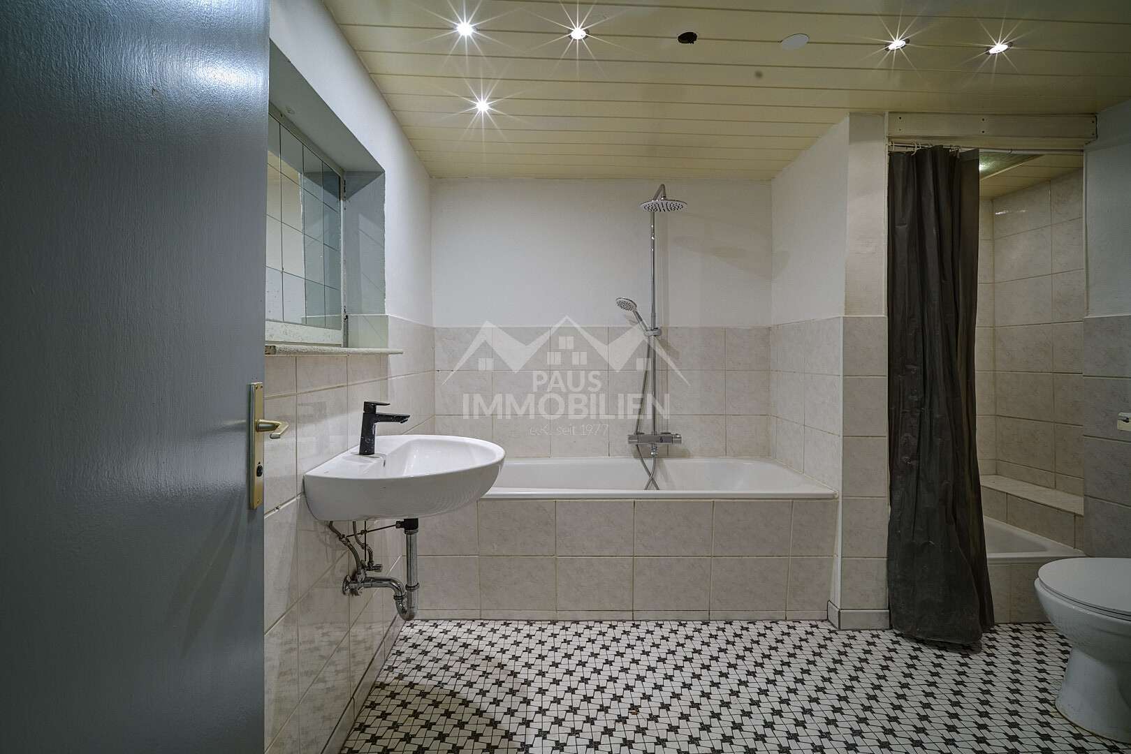 Immobilie in Rheinbrohl - Solides Wohnhaus mit zwei Wohneinheiten – ideal für Familien oder Kapitalanleger - Bild 5