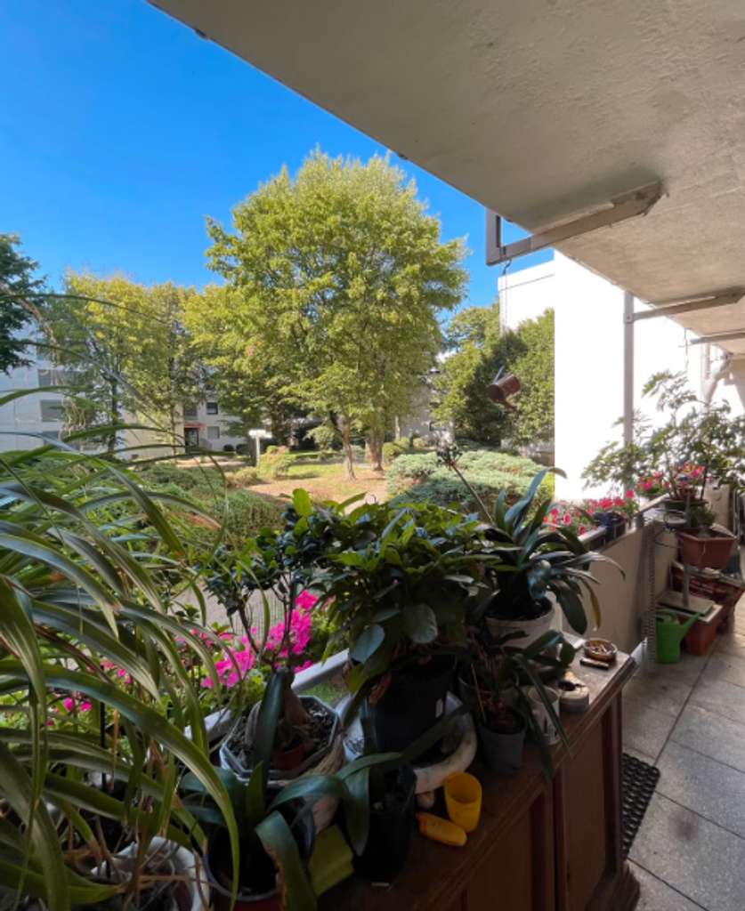 Immobilie in Bergheim - Top-Kapitalanlage in Bergheim-Ahe: 4-Zimmer-Wohnung inkl. Tiefgaragenstellplatz - Bild 0