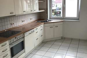 Helle 3-Zimmer-Wohnung mit Balkon,  Einbauküche und Stellplatz – 33100 Kernstadt, Paderborn – Vorschaubild 3